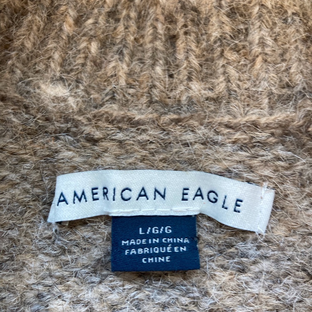 American Eagle Brown Knit Sweater – Size L, Bow Detail, Cozy Winter Style - Picture 8 of 9